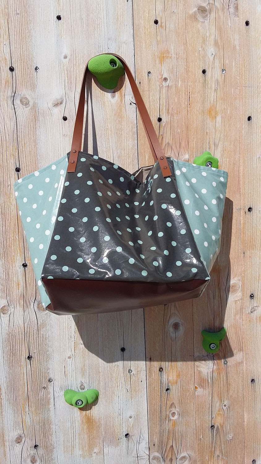Grand sac carré en toile cirée