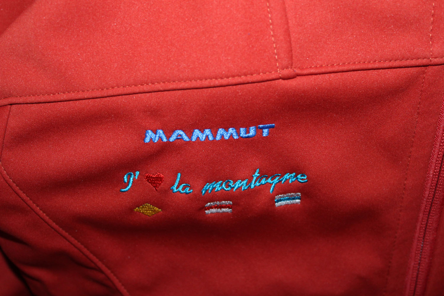Veste Roland dos détail