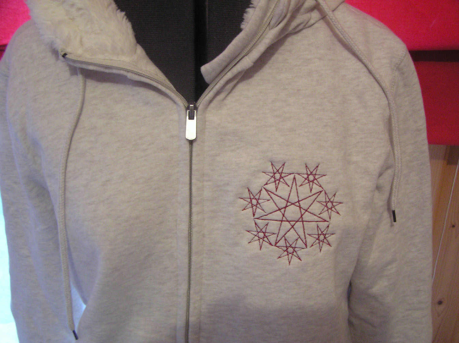 Veste brodée détail